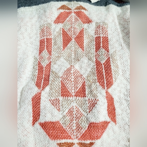 Say What? New York Knit Poncho – Geometric Fringe Design, One Size, Made in USA - Picture 5 of 10